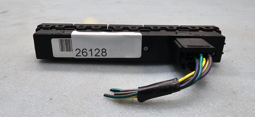 🔥05-07 FORD Five Hundred Hazard & Traction Control Dash Button