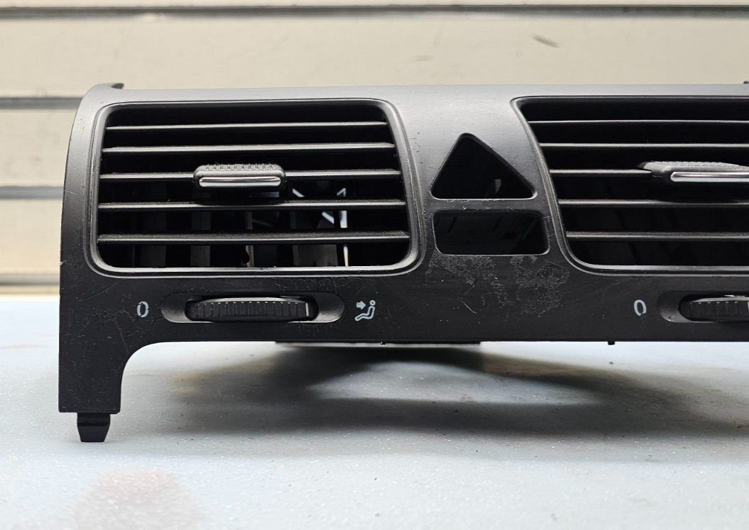🔥05-10 Volkswagen Jetta Golf Dash AC A/C HVAC Air Vent Heater Bezel Black