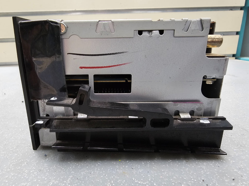 🔥82-87 Chevy Delco AM/FM radio, fits Malibu, Cutlass, Monte Carlo, PN: 16194545