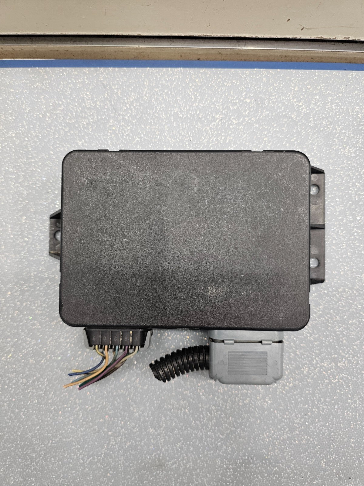 00-02 CHEVY SILVERADO TAHOE YUKON TAC THROTTLE ACTUATOR CONTROL MODULE PIGTAILS