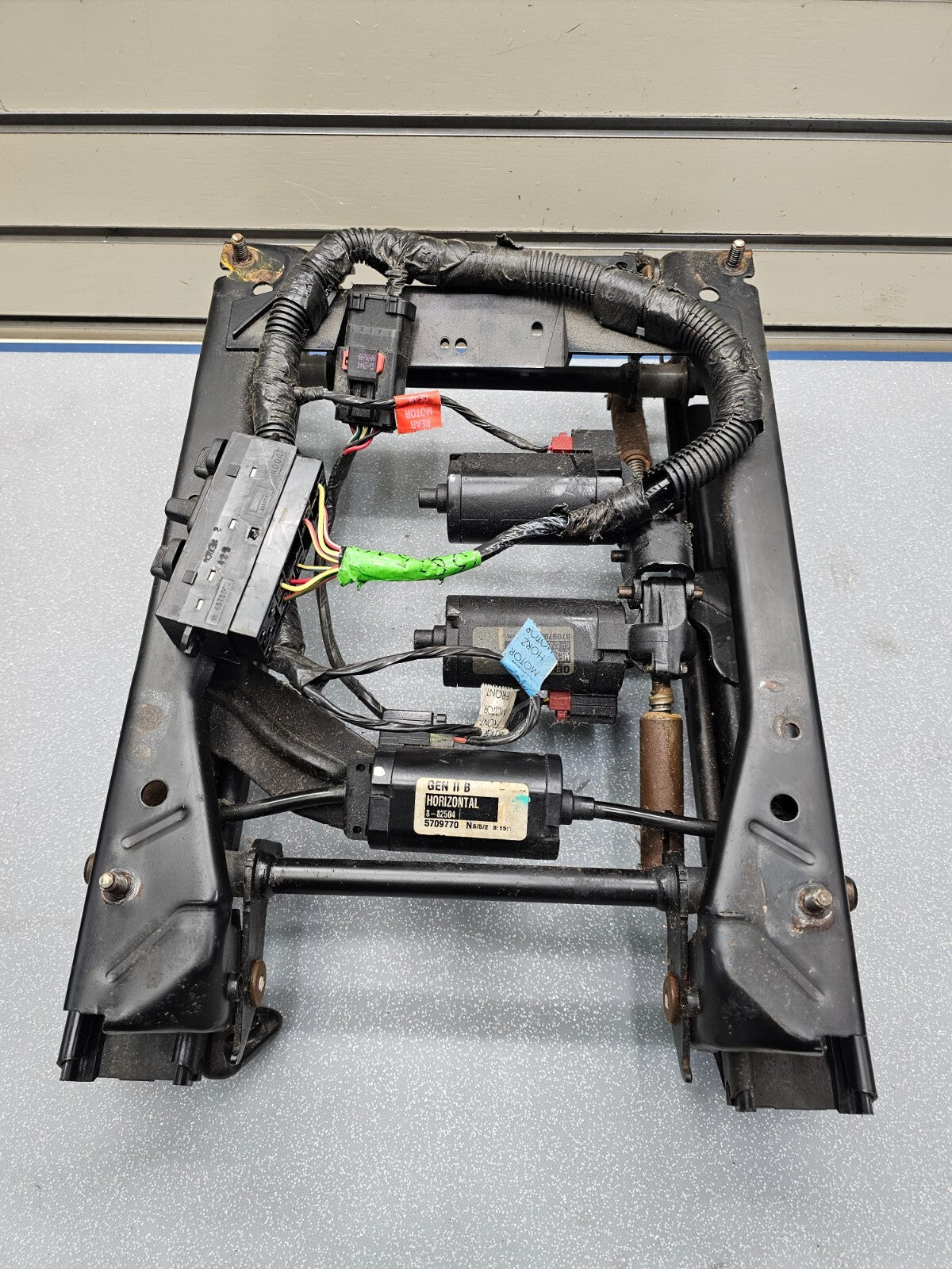 🔥99-04 Jeep Grand Cherokee WJ Driver Electric Power Seat Base Track NO Memory