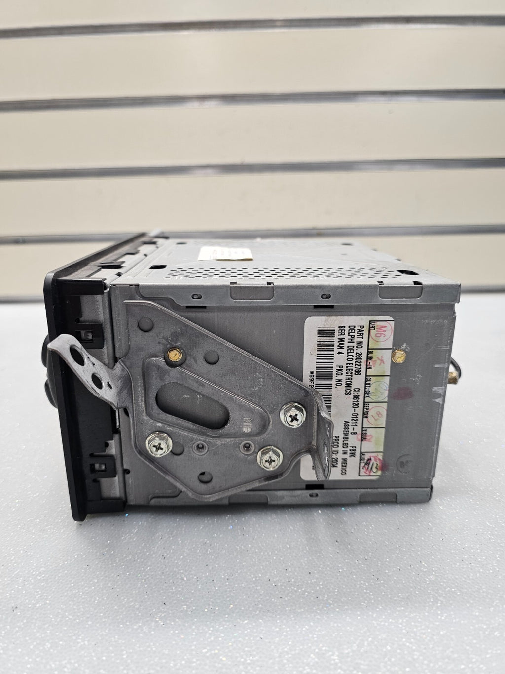 03-08 PONTIAC VIBE RADIO STEREO CD CHANGER PLAYER RECEIVER Oem 21002356/PV