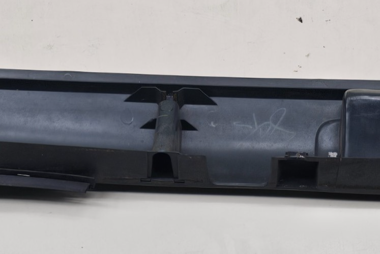 🔥03-20 Chevrolet Express GMC Savana 3rd Third Brake Light Trim Spoiler Black