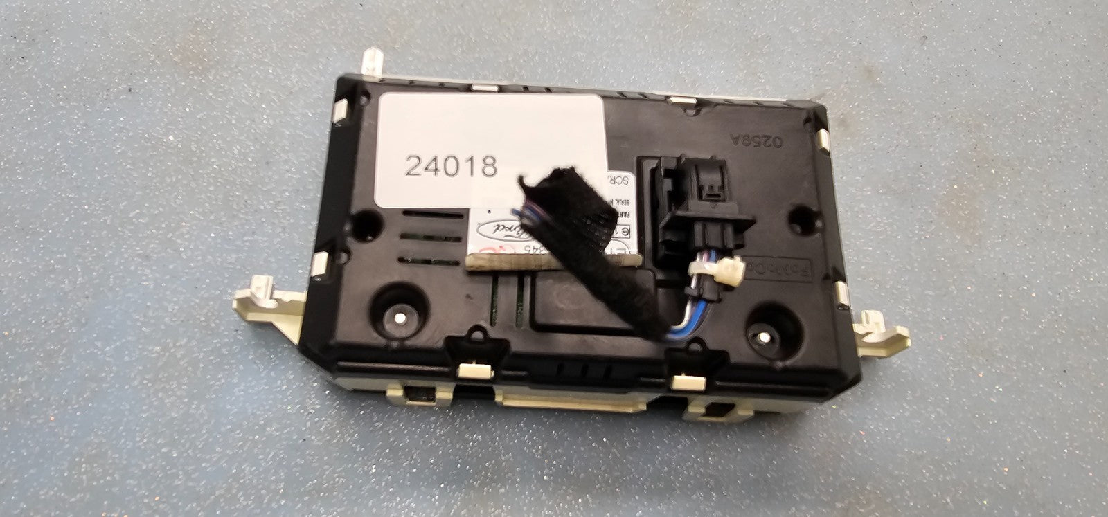 🔥14-17 ford Fiesta Audio Radio Stereo Info 3.5 Display Screen