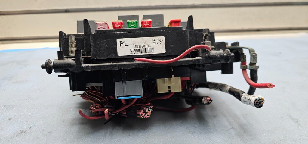 🔥06-07 Chevy Silverado Sierra Power Module Engine Unit Fuse Relay Box Junction