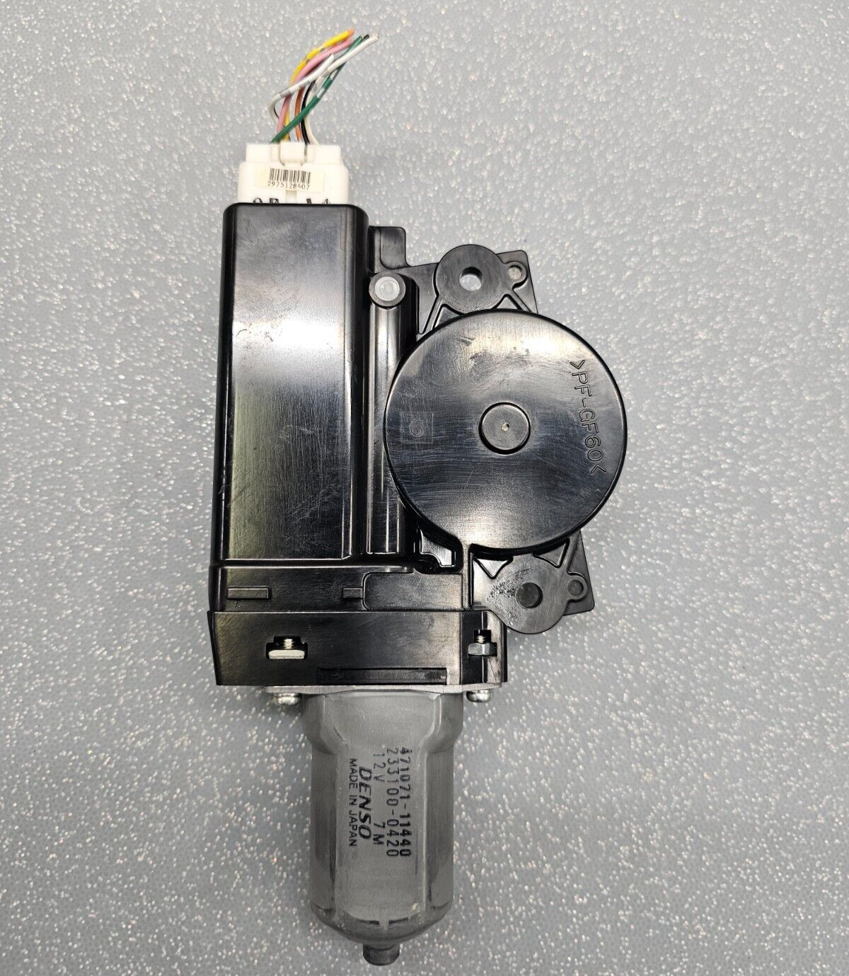 05-10 SCION TC Front Upper Sun Roof Power Motor Sliding Gear Motorized Assembly