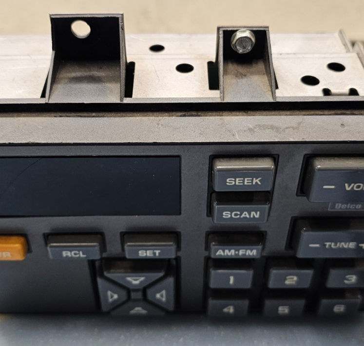 🔥88-94 Chevy GMC Truck AM/FM Radio Receiver Display Stereo Audio OEM Original
