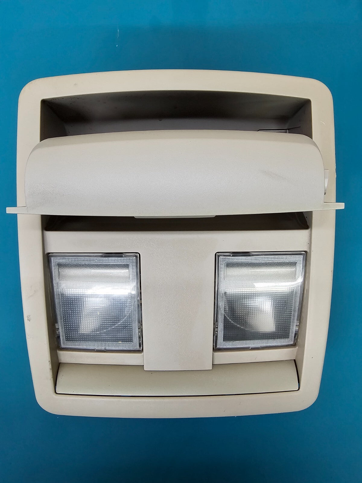 05-07 Dodge Charger 13-18 Challenger Overhead Console Dome Map Light Storage Tan