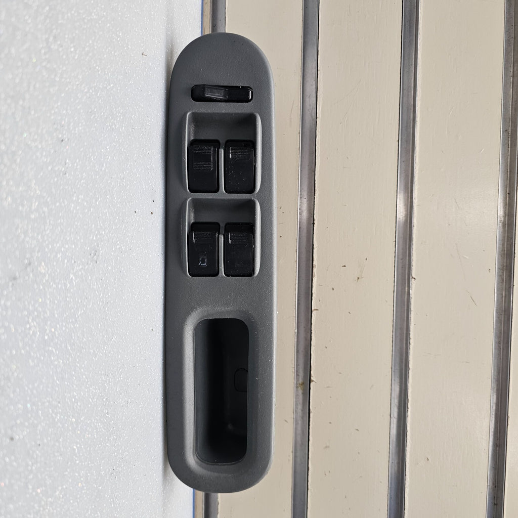 🔥99-04 Odyssey Front Left Driver Door Master Window Switch Bezel Assembly Gray