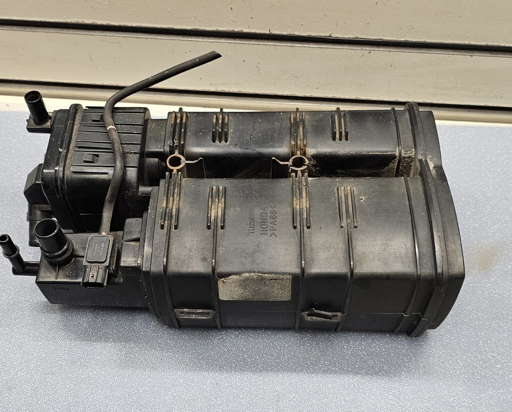 2003-2011 Honda Element Fuel gas EVAP vapor canister can smog DEQ emissions OEM