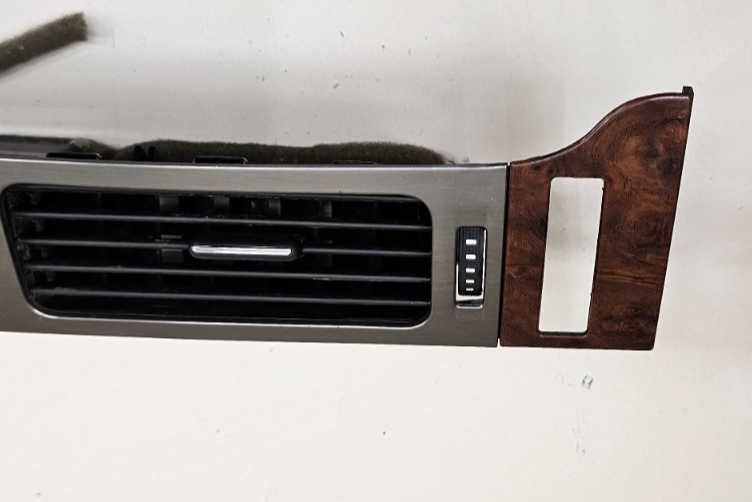 🔥07-13 Suburban TAHOE YUKON Dash Radio Bezel Trim RIGHT Panel w/ Vent WOOD B36