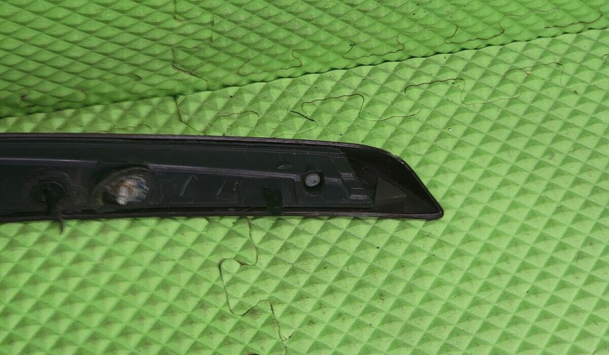🔥08-13  Cadillac CTS Third Brake Light High Mount Stop Lamp fits Assembly RED