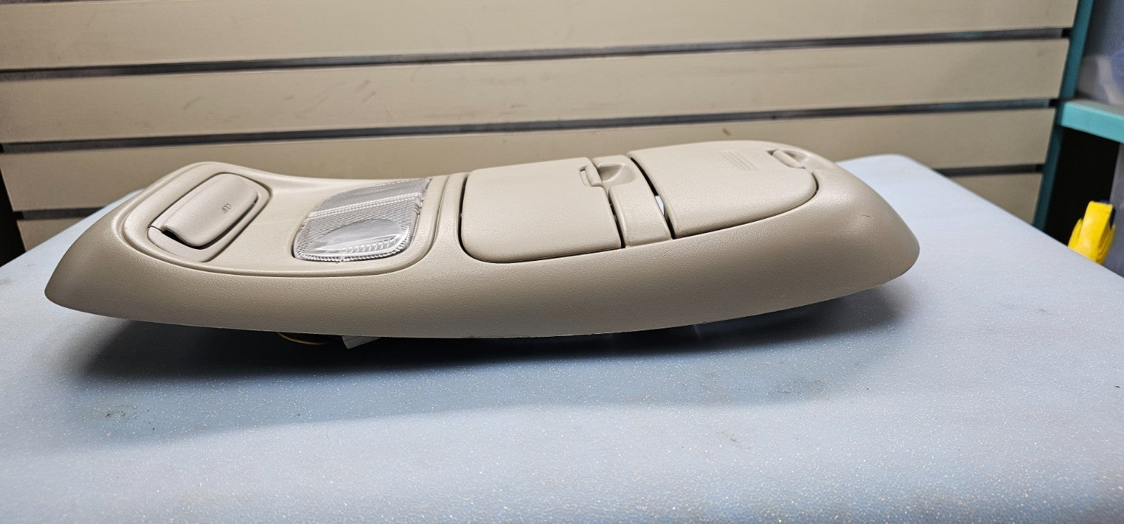 🔥99-04 Dodge Dakota Durango Sunroof Overhead Console DOME Map Light Storage TAN