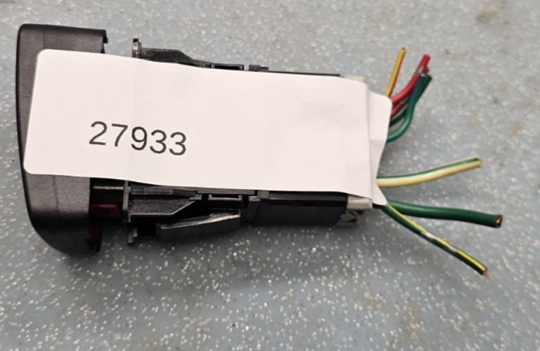 🔥01-05 Civic Center Dash Hazard Switch Warning Light Emergency Flasher Assembly