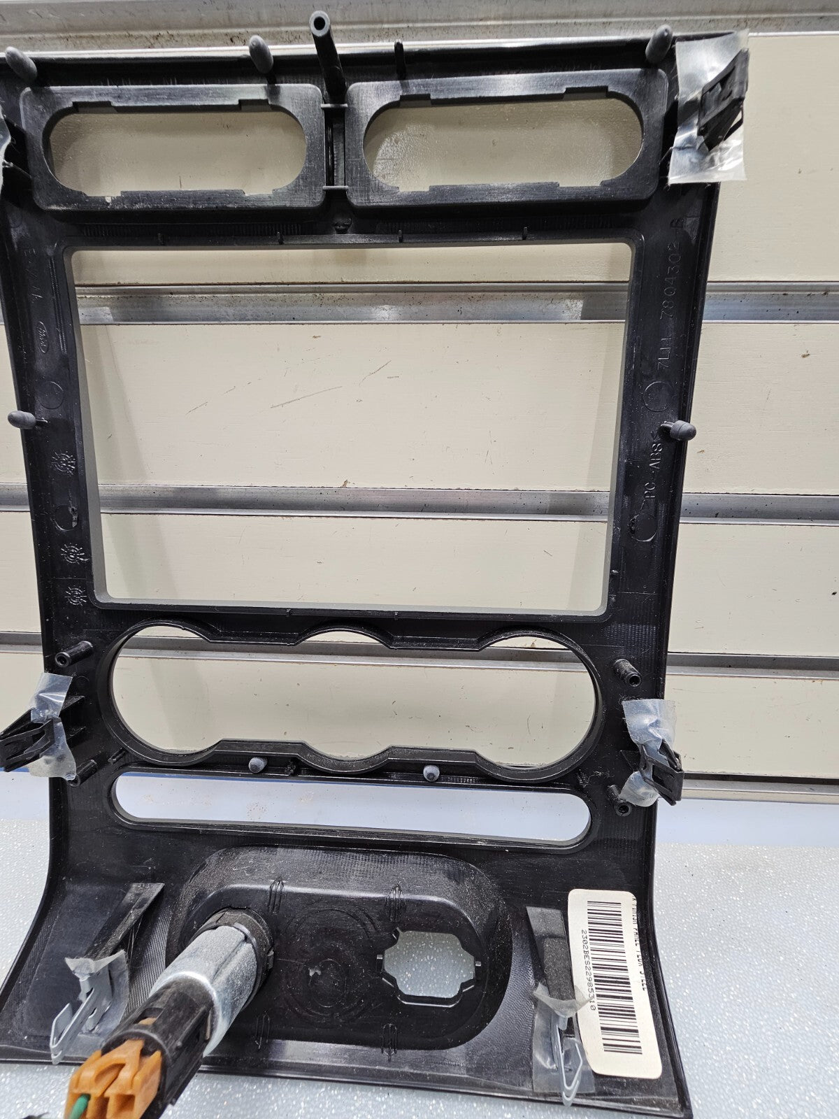 🔥2007-2014 Ford Expedition Radio Dash Bezel Trim Climate Control SILVER OEM