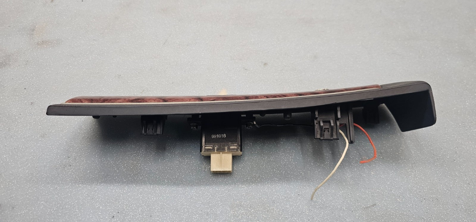 🔥95-02 Grand Marquis Rear Defrost Switch Bezel Trip Panel Wood OEM