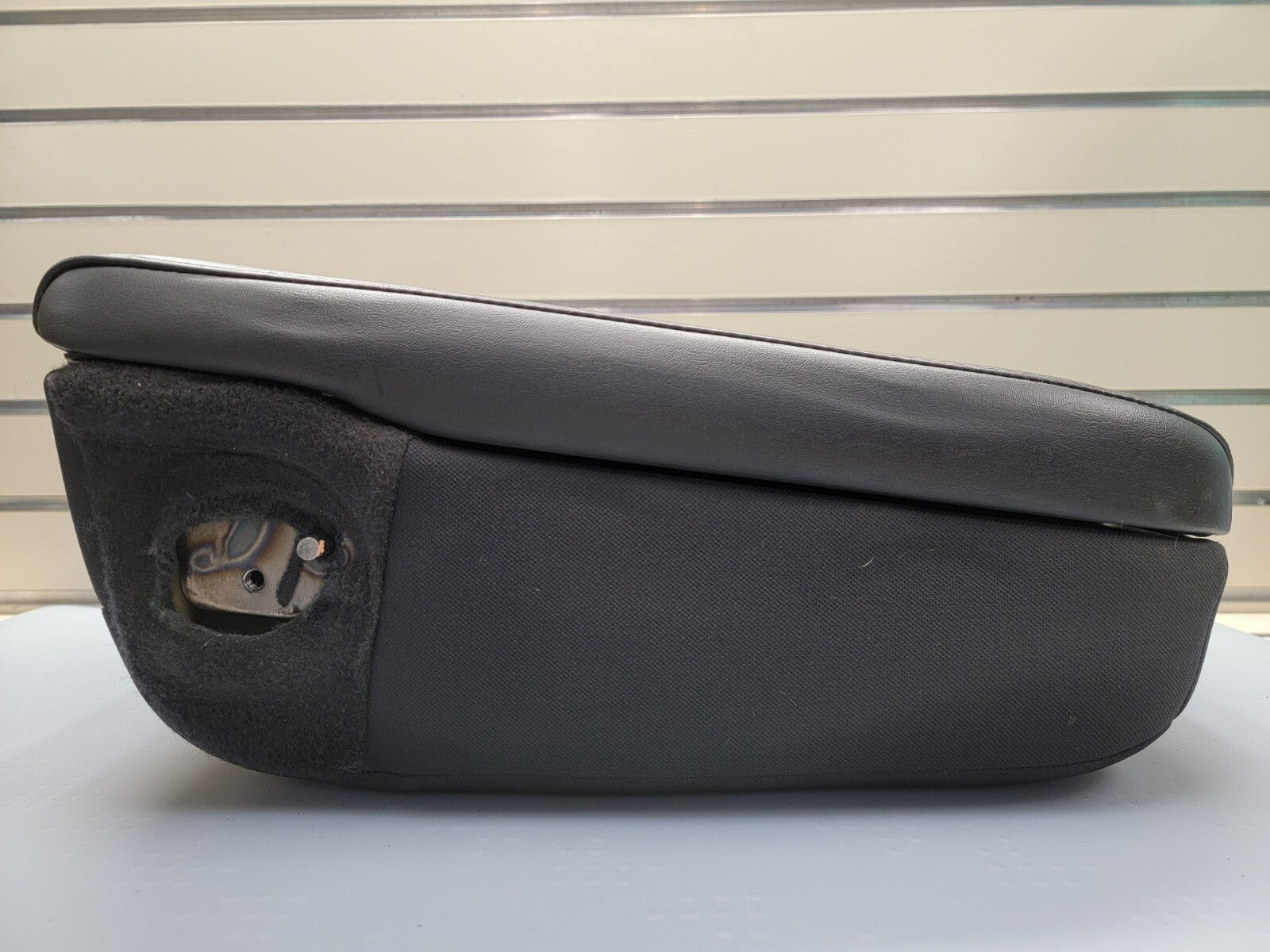 🔥02-08 Dodge RAM Center Console Jump Seat ARMREST Cover Lid Leather Black JS7