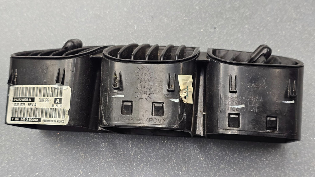 🔥 01-07 Dodge Grand Caravan Dash Center Air Vents A/C AC Heater Panel  Black