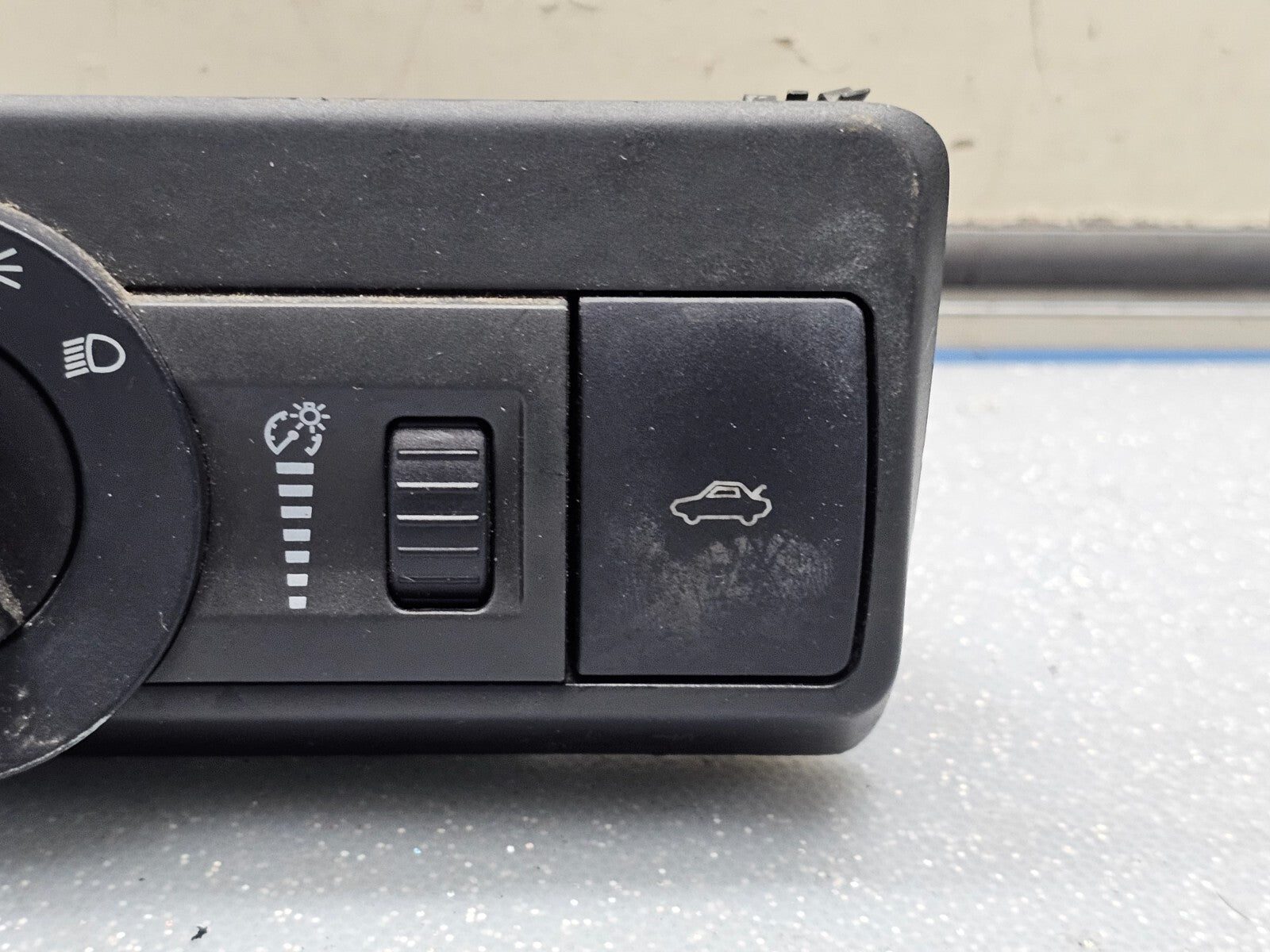 🔥06-09 Fusion Milan Dash Headlight Interior Panel Dimmer Trunk Switch Assembly