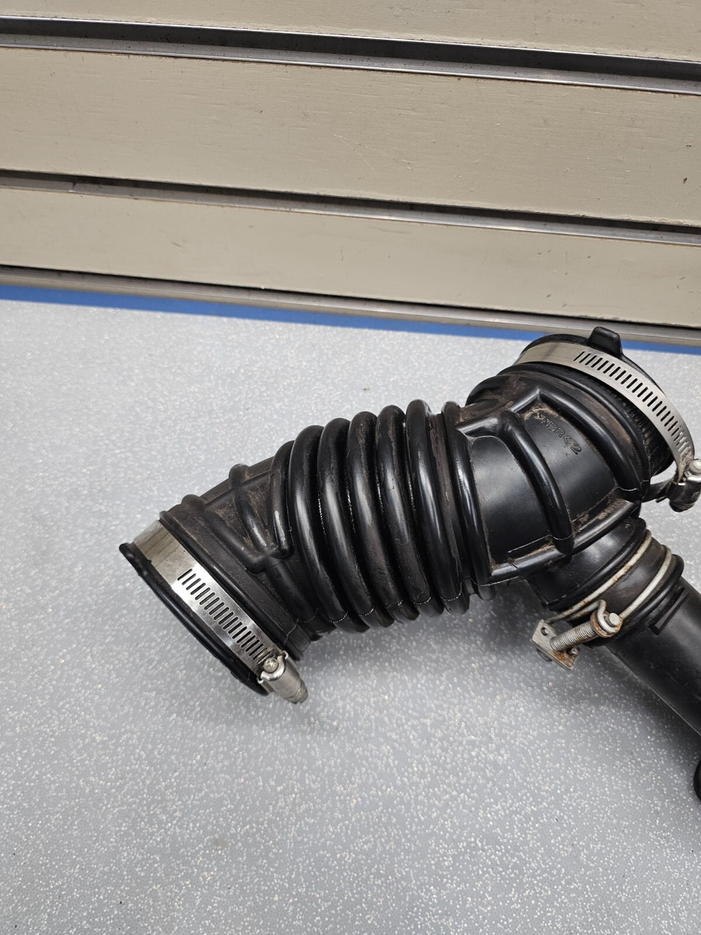 🔥08-13 Nissan Rogue Air Cleaner Intake Resonator Assembly Duct Tube Hose OEM
