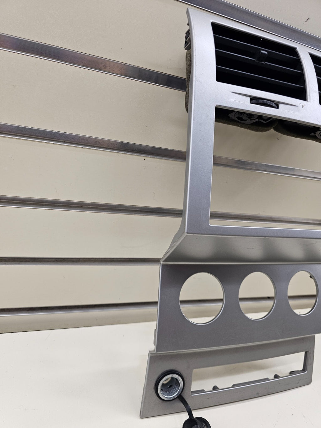 🔥07-12 Dodge Nitro Front Center Dash Radio Trim Panel Bezel Assembly Silver OEM