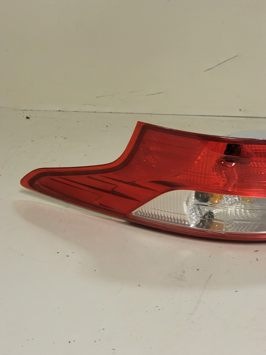 🔥2012-2014 Ford FOCUS Sedan TAILLIGHT Tail Light Lamp  SET
