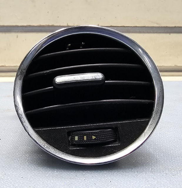 🔥11-14 CHEVY CRUZE DASH RIGHT PASSENGER A/C AIR VENT CONDITIONING BLACK/SILVER