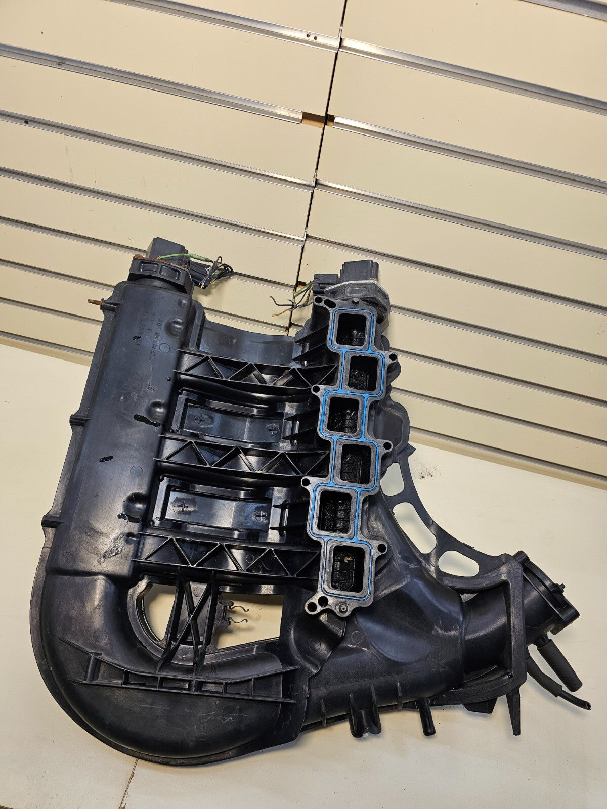 🔥07-10 DODGE CHARGER MAGNUM CHRYSLER 300 3.5L V6 Upper INTAKE MANIFOLD Assembly