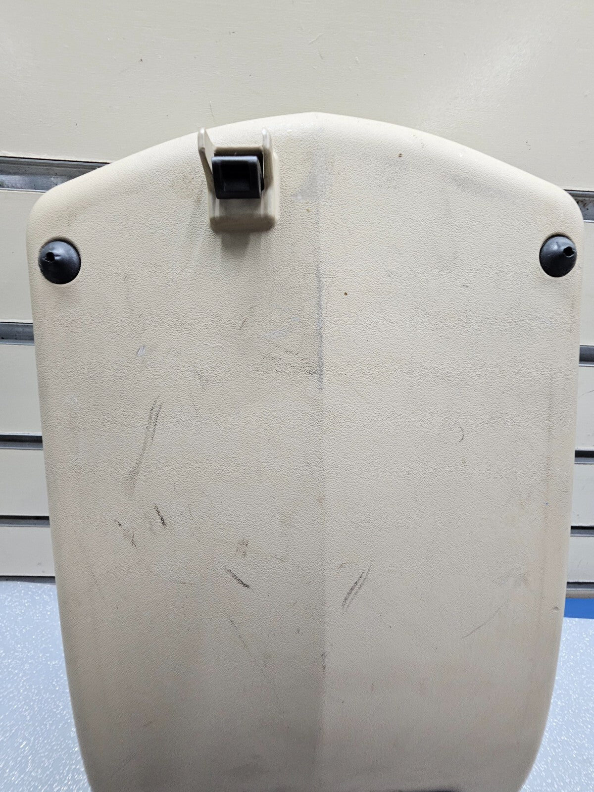 🔥08-13 Cadillac CTS Center Console Lid Armrest Leather Top Pad Assembly TAN
