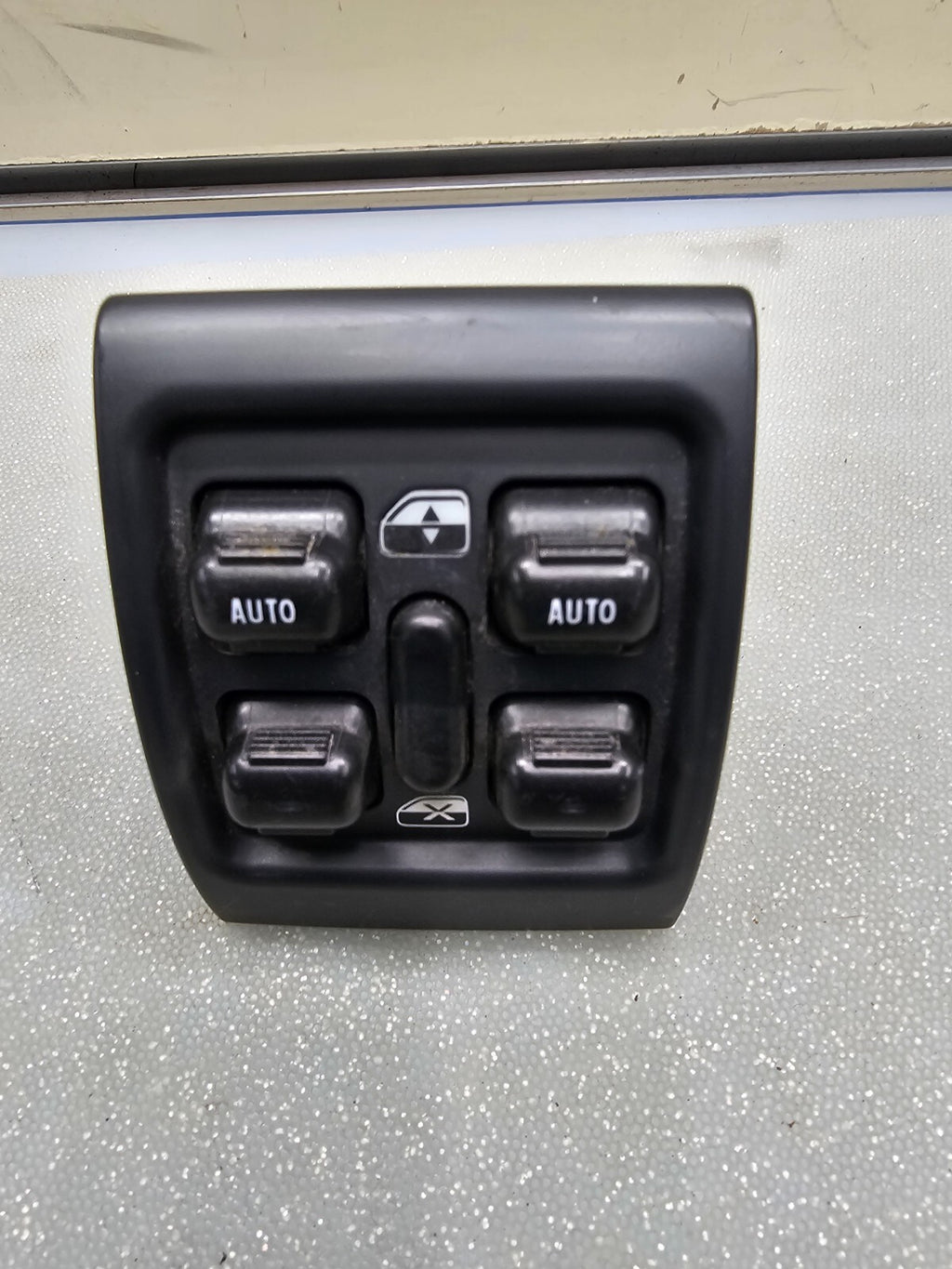 🔥01-05 Chrysler PT Cruiser 4D WAGON Left Driver Power Master Window Switch WS14