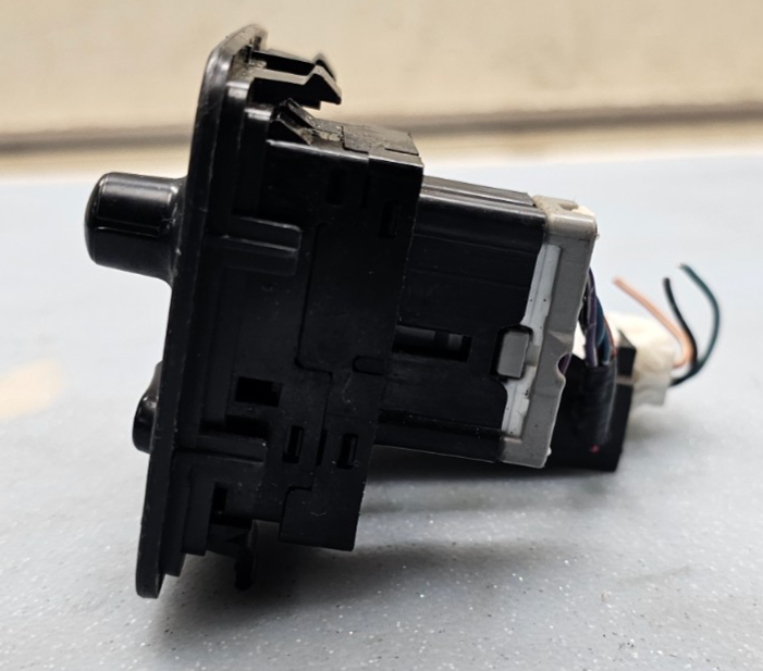 🔥00-01 Nissan Altima Power Mirror Switch Trim Bezel Assembly Black