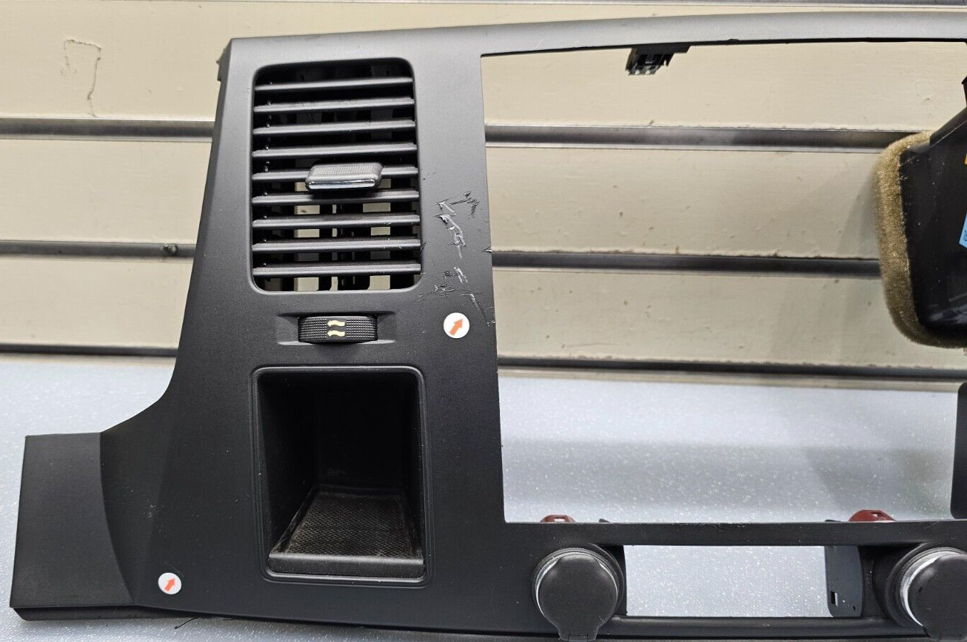 🔥07-14 Silverado SIERRA Center Dash Radio Bezel AC Climate Trim 2 Vent BLACK B6