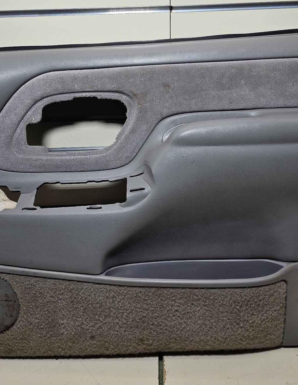 🔥95-99 Chevy GMC Silverado C/K DOOR PANEL Front RIGHT Passenger auto gray D2