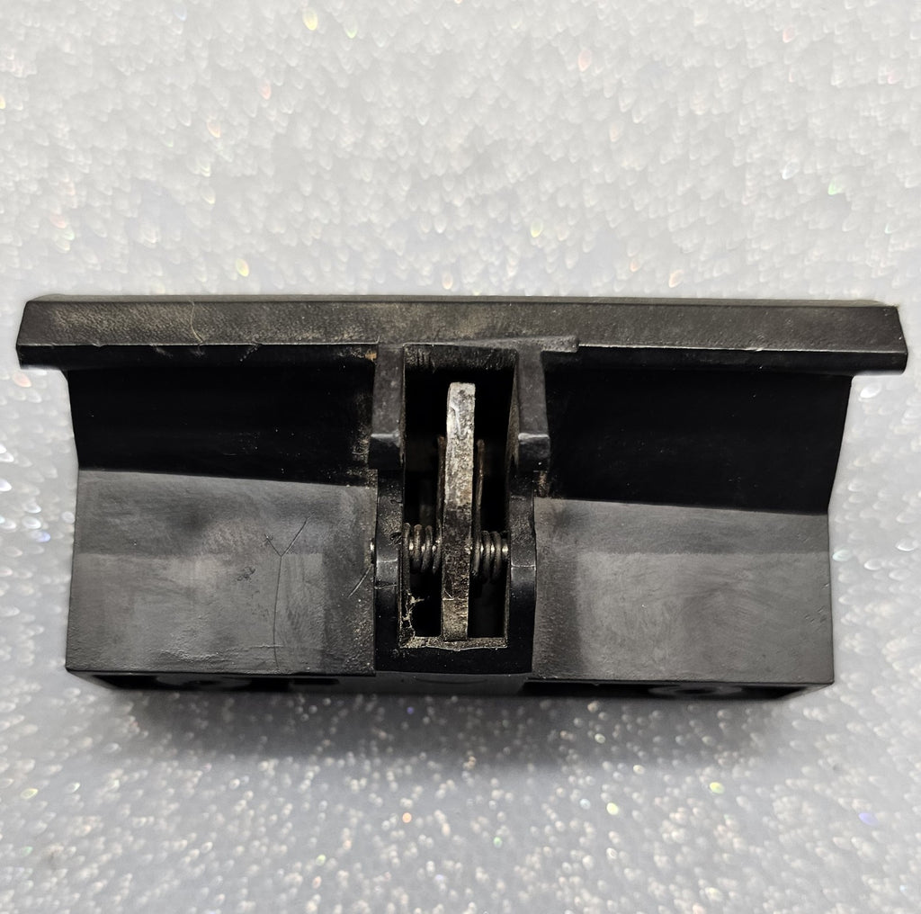 🔥88-94 Chevy GMC CK BLAZER Dash Glove Box Storage Instrument Panel Door Latch