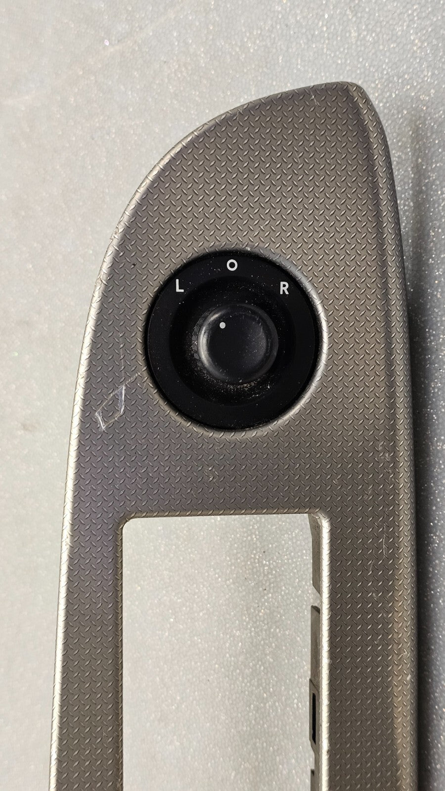 🔥05-10 Grand Cherokee Commander Left Diver Master Power Window Switch Silver