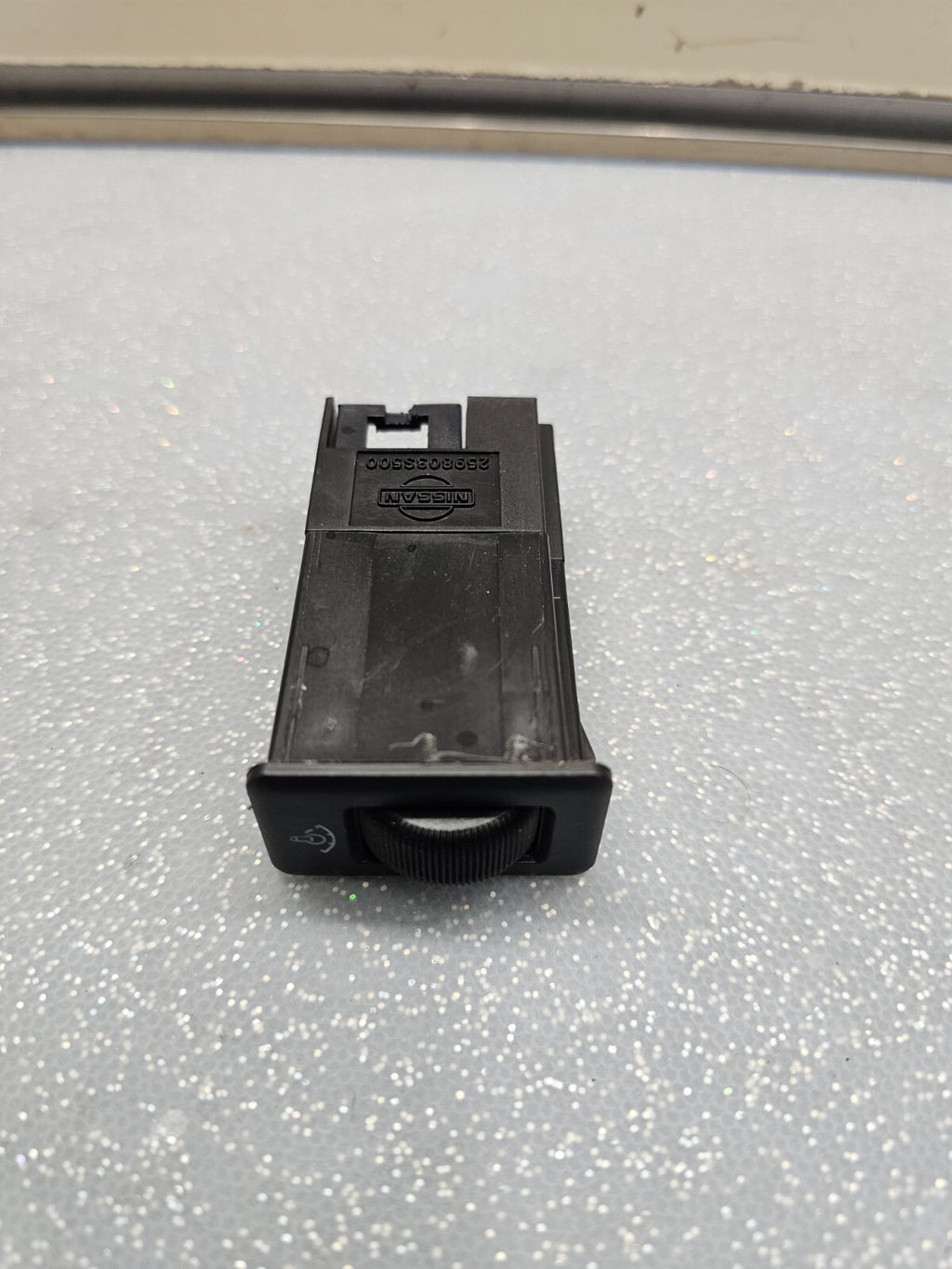 98-04 Nissan Pathfinder Dimmer Switch Dash Light Rheostat Illumunation Lamp OEM