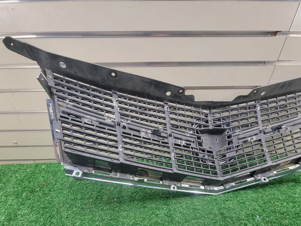 🔥2010-2012 CADILLAC SRX UPPER FRONT GRILLE WITH EMBLEM ASSEMBLY CHROME OEM GRAY
