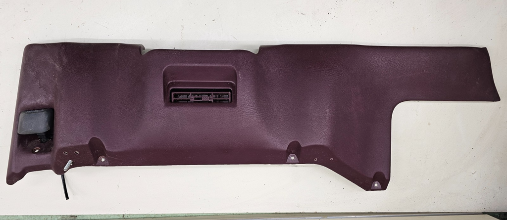 🔥95-99 CHEVY GMC TRUCK CK INSTRUMENT PANEL DASH KNEE BOLSTER PANEL RED OEM
