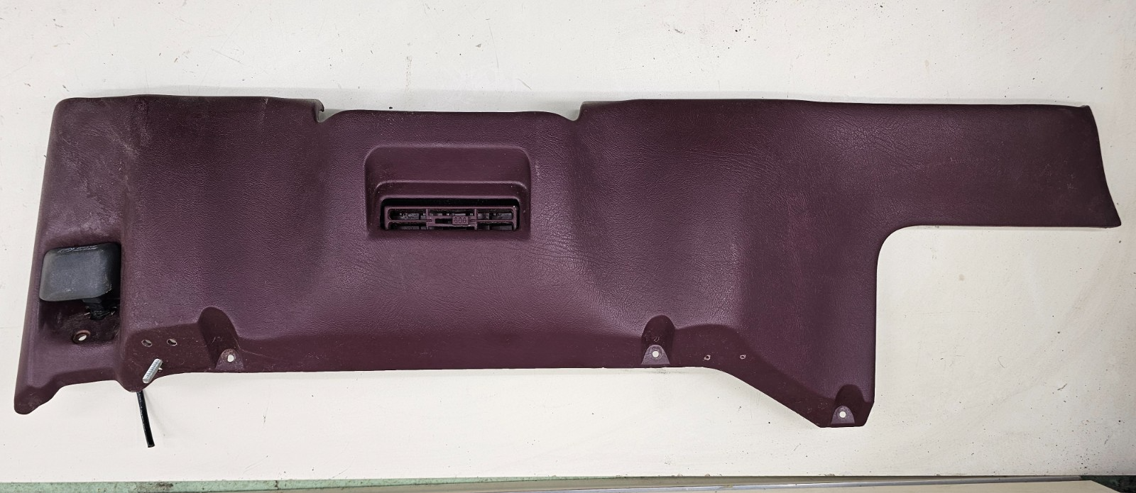 🔥95-99 CHEVY GMC TRUCK CK INSTRUMENT PANEL DASH KNEE BOLSTER PANEL RED OEM