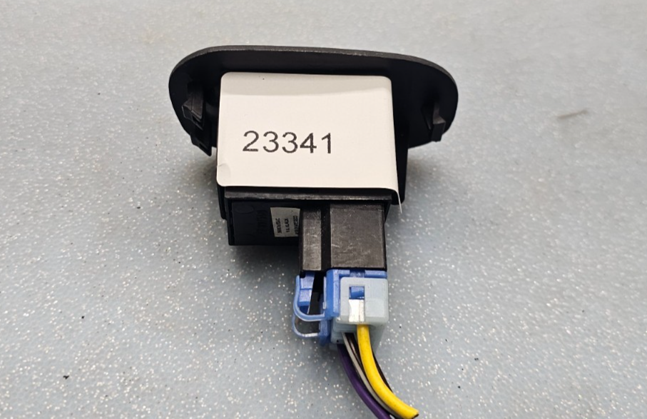 🔥01-04 Chrysler concorde 300M intrepid LHS Passenger Side Power Window Switch