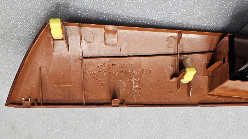 🔥04-10 Toyota Sienna Dash Hazard Defrost Light Door Switch Trim Bezel Wood