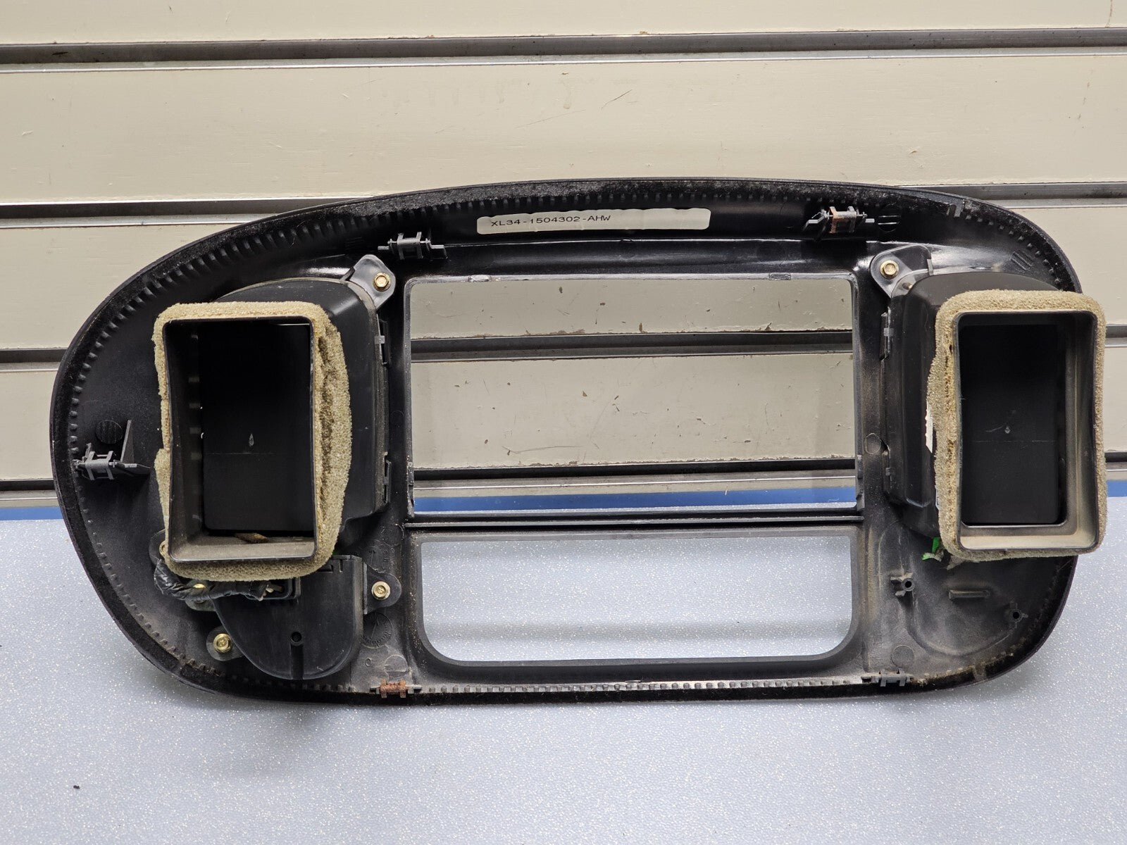 🔥97-03 Ford F150 Center Dash Radio Climate Trim Stereo BEZEL Panel Line GRAY