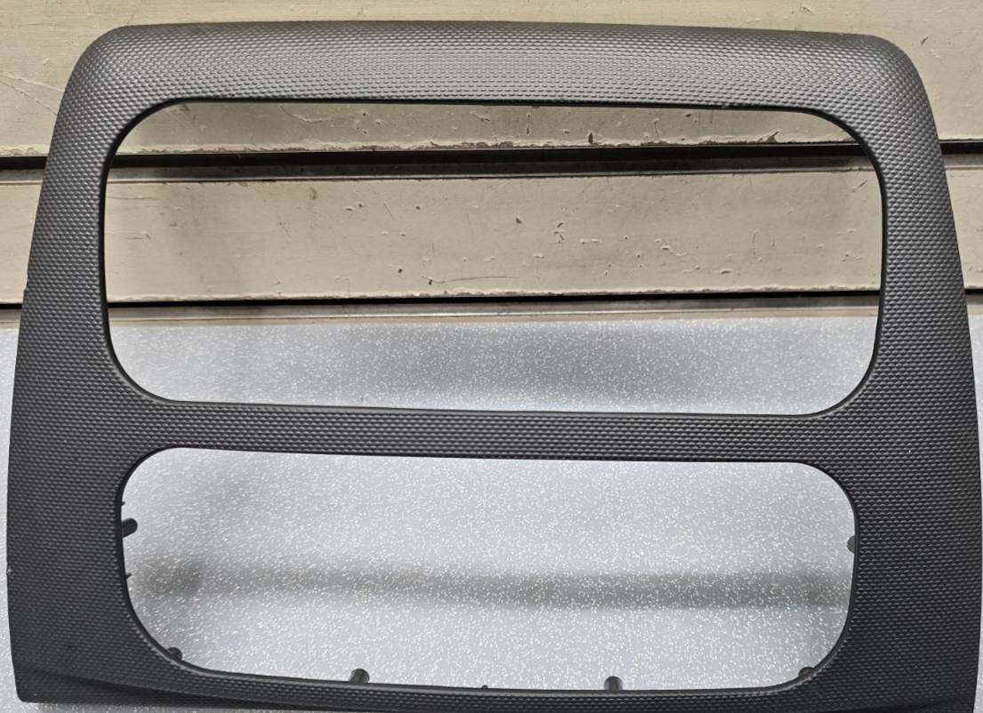 🔥03-06 Stratus Sebring Dash AM FM Radio Stereo Display Trim Panel Bezel Black