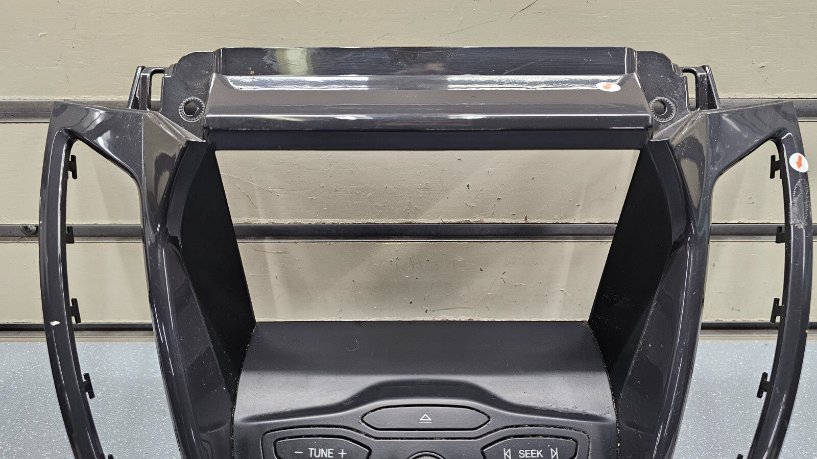 🔥2013-2016 FORD ESCAPE  DASH FM RADIO STEREO DISPLAY BEZEL BLACK OEM