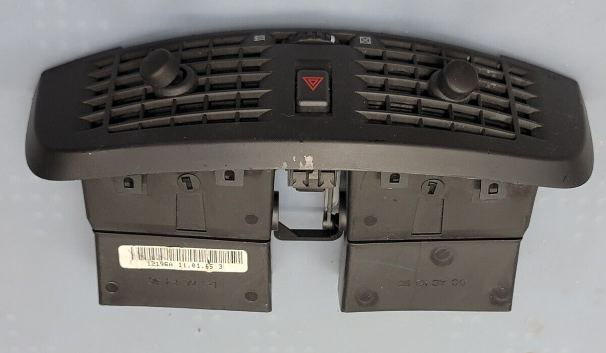 🔥03-07 CADILLAC CTS FRONT CENTER DASH DASHBOARD DUAL AIR VENT TRIM BLACK OEM