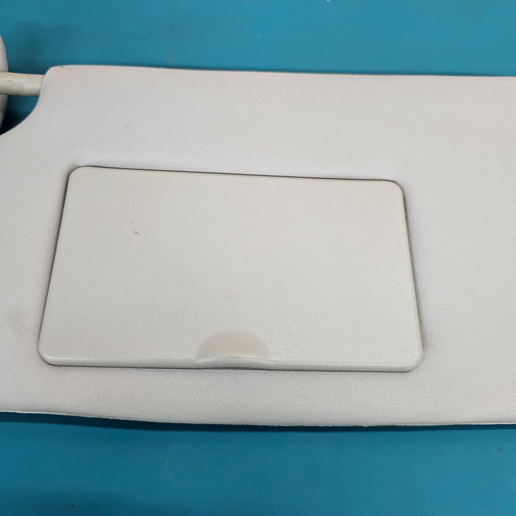00-07 Ford Focus Driver Front Left Driver Cloth Sun Visor Sunshade W/Mirror Gray