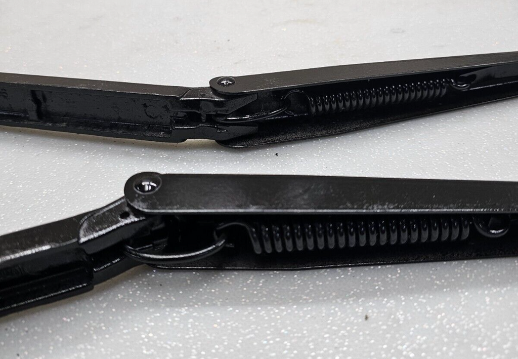 🔥1998-2011 Lincoln Town Car Front Wiper Arms Pair of RH + LH OEM