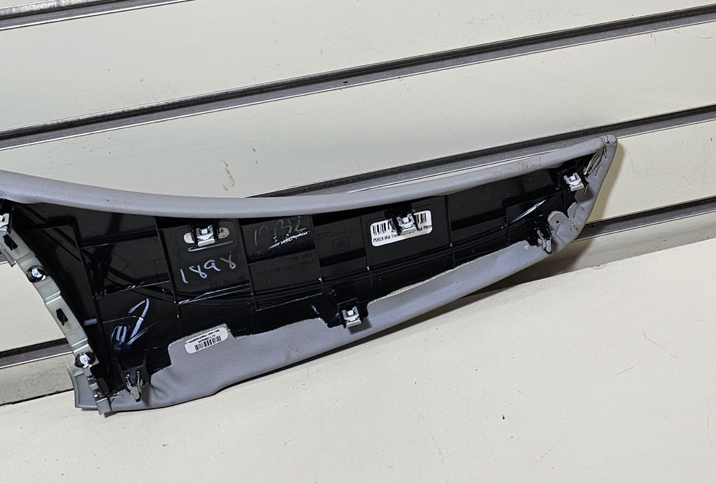 🔥17-20 CHEVROLET TRAX LS FRONT DASH PANEL TRIM BEZEL TOUCH DISPLAY RIGHT Side