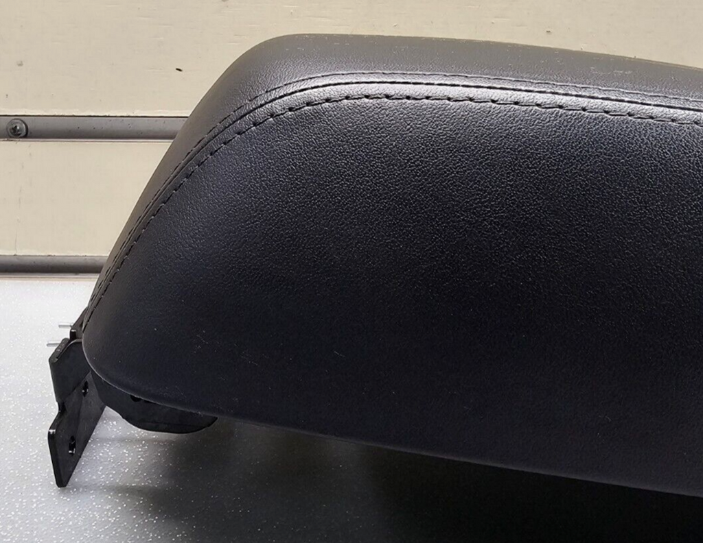 14-15 Tucson Front Floor Center Console Lid Cover Top Pad Armrest Storage Black