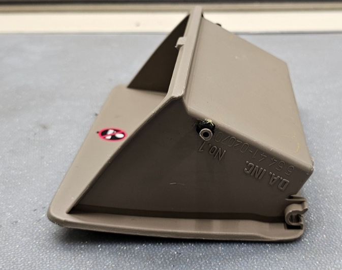 🔥03-08 Toyota Corolla Matrix Vibe Rear Center Console Cup Drink Holder Tan